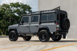 Land Rover Defender 110 1985