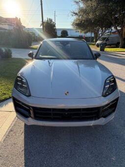 Porsche Cayenne Coupe 2025