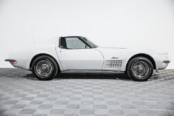 
										Chevrolet Corvette 1971 full									