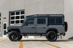 Land Rover Defender 110 1985