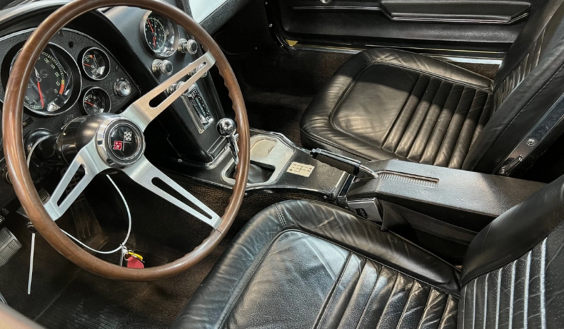 
								Chevrolet Corvette 1967 full									