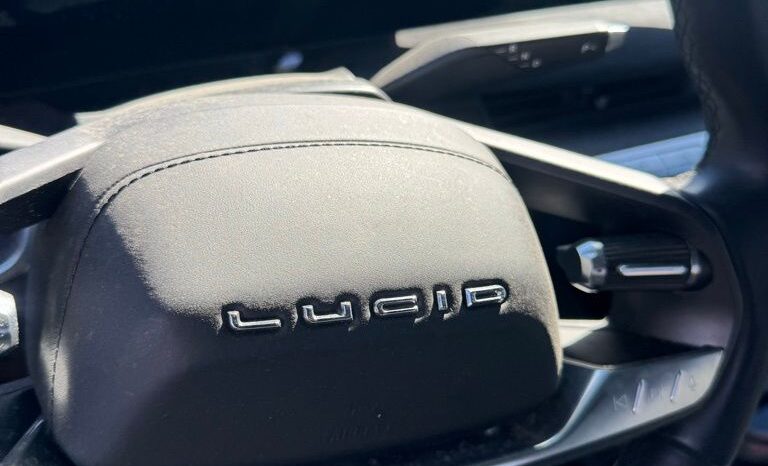 
								Lucid Air 2022 full									