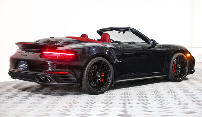 
								Porsche 911 2019 full									