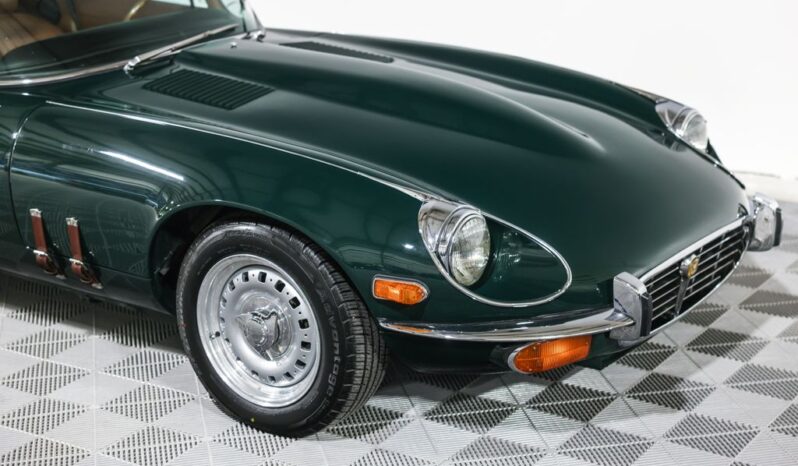 
								Jaguar E-TYPE 1972 full									