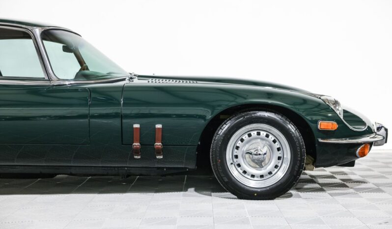
								Jaguar E-TYPE 1972 full									