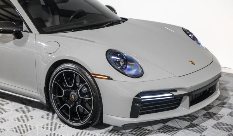
								Porsche 911 2021 full									