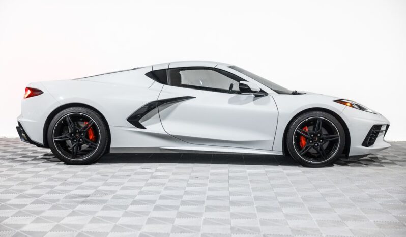 
								Chevrolet Corvette 2022 full									