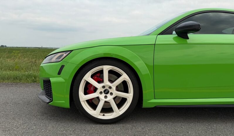 
								Audi TT RS 2020 full									