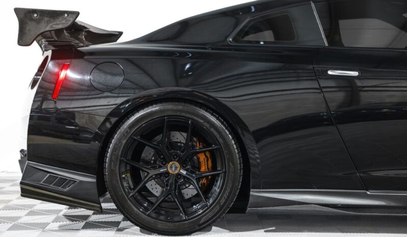
								Nissan GT-R 2017 full									