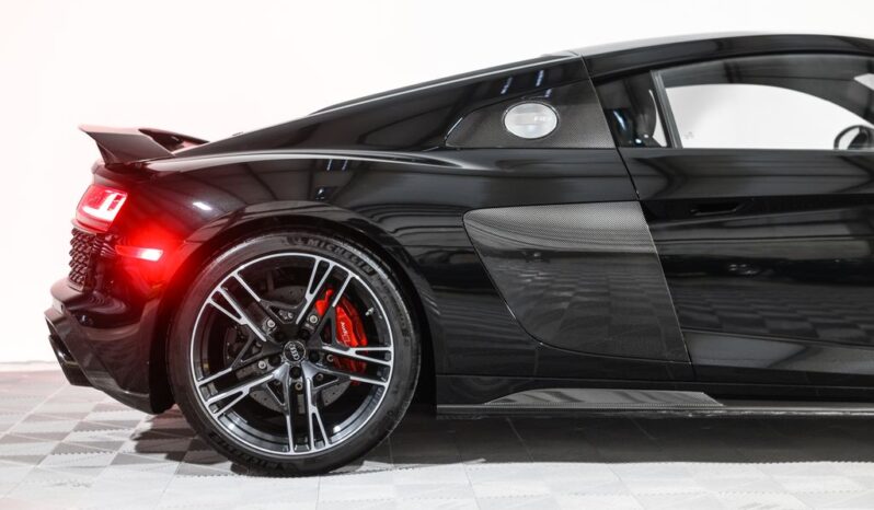 
								Audi R8 2020 full									