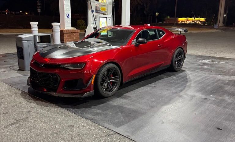 
								Chevrolet Camaro 2022 full									