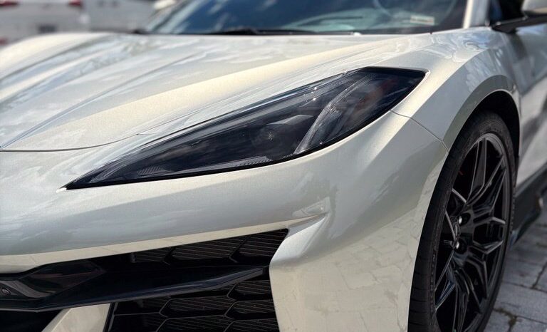 
								Chevrolet Corvette 2024 full									