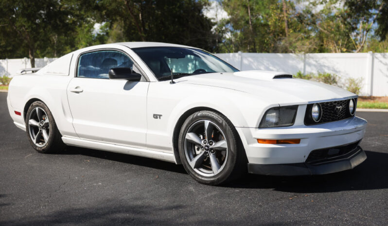 
								Ford Mustang 2008 full									