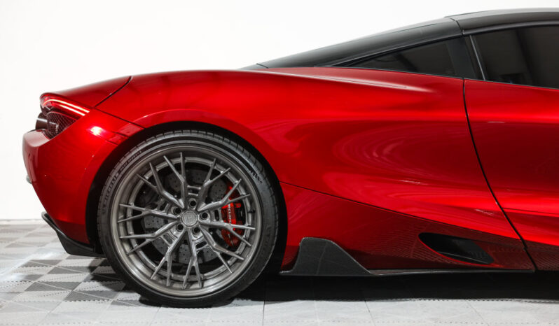 
								McLaren 720S 2019 full									