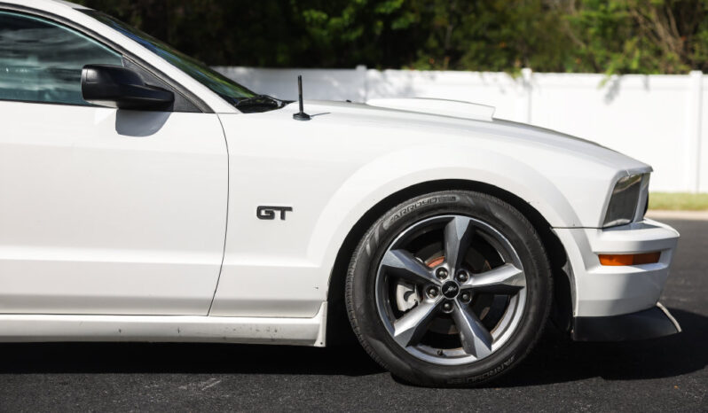 
								Ford Mustang 2008 full									