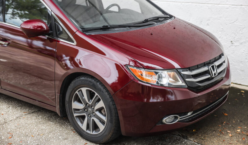 
								Honda Odyssey 2015 full									